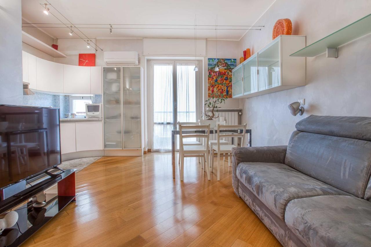 Joivy Vibrant Flat With Balcony Apartment Milano Exterior foto