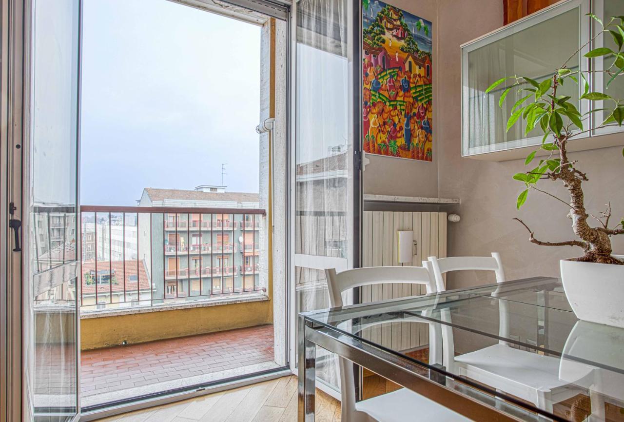 Joivy Vibrant Flat With Balcony Apartment Milano Exterior foto